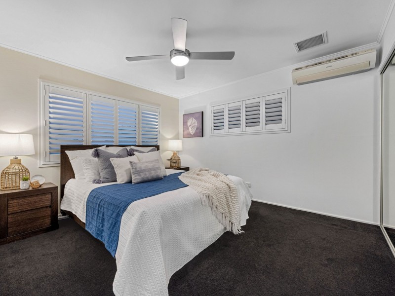 54 Bernecker Street, Carina QLD 4152