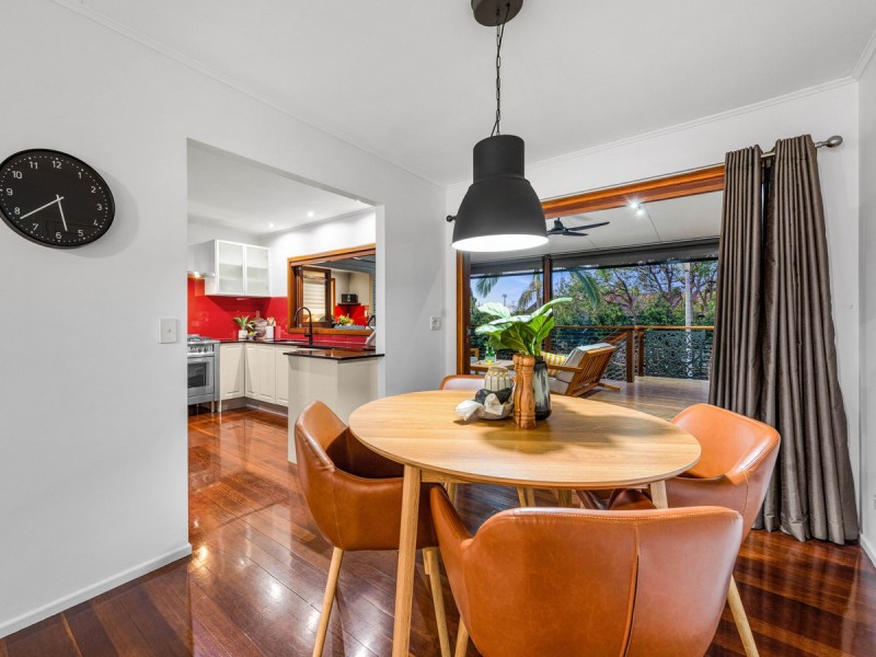 54 Bernecker Street, Carina QLD 4152