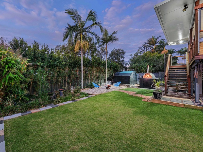 54 Bernecker Street, Carina QLD 4152