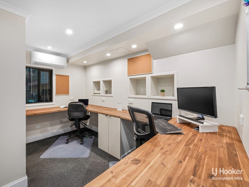 54 Bernecker Street, Carina QLD 4152