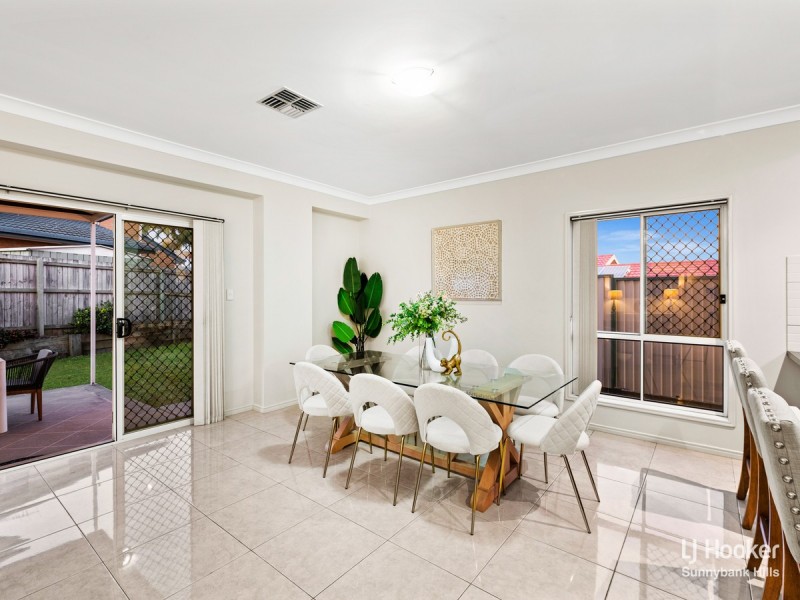 6 Gagarra Street, Eight Mile Plains QLD 4113