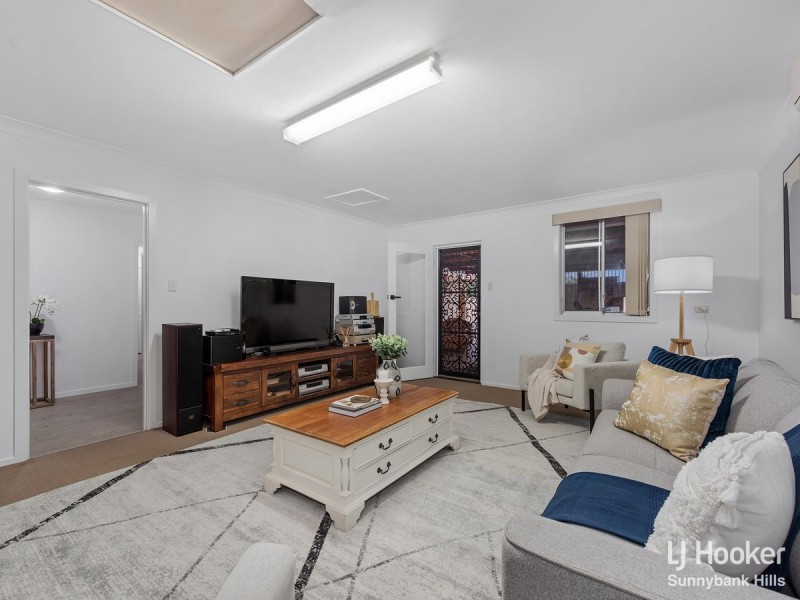 5 Lilyvale Street, Mansfield QLD 4122