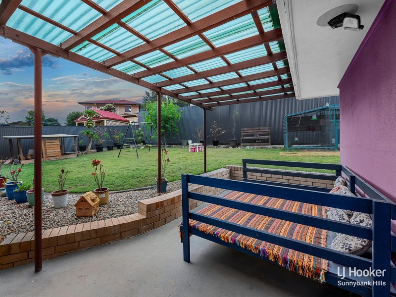 15 Montreal Street, Wishart QLD 4122