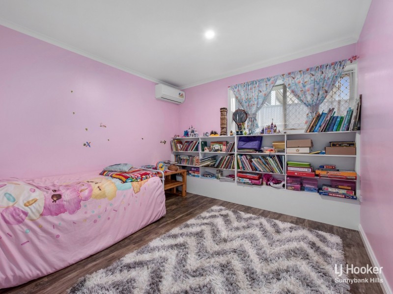 15 Montreal Street, Wishart QLD 4122