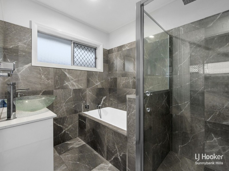 15 Montreal Street, Wishart QLD 4122