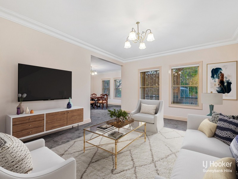 7 Lakkari Street, Eight Mile Plains QLD 4113