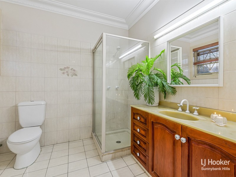 7 Lakkari Street, Eight Mile Plains QLD 4113