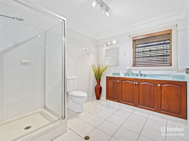 7 Lakkari Street, Eight Mile Plains QLD 4113