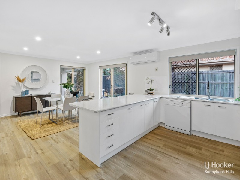 5 Kulkyne Lane, Parkinson QLD 4115