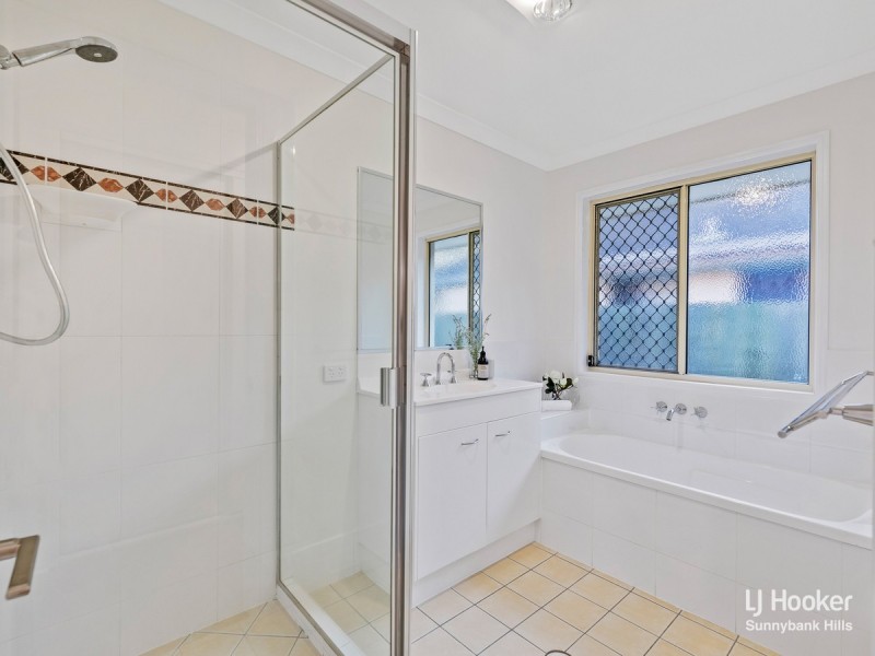 5 Kulkyne Lane, Parkinson QLD 4115