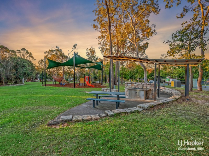 5 Kulkyne Lane, Parkinson QLD 4115