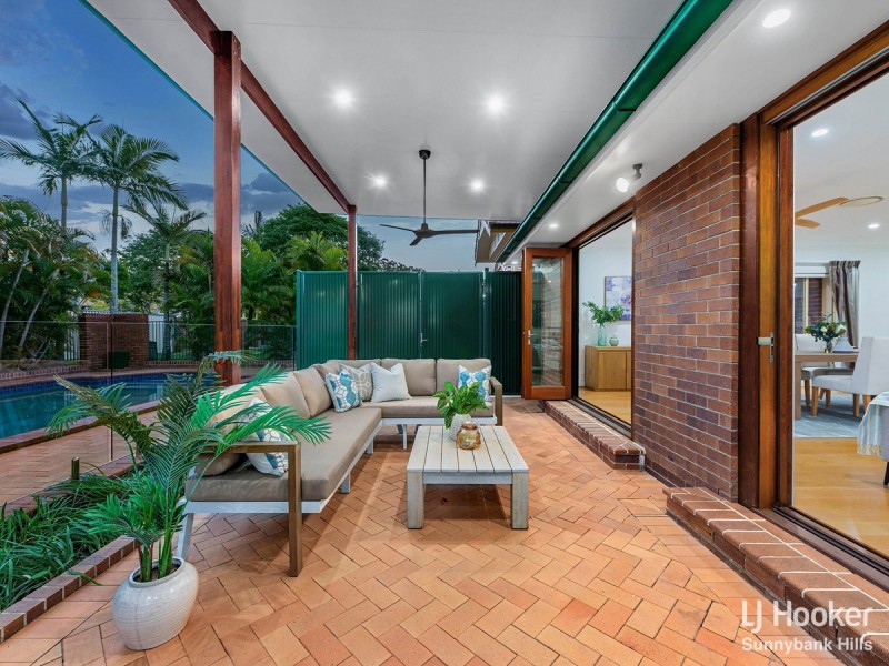 6 Sirius Street, Wishart QLD 4122