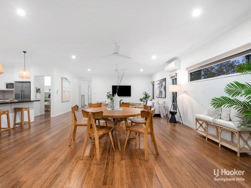 16 Canopus Street, Coorparoo QLD 4151