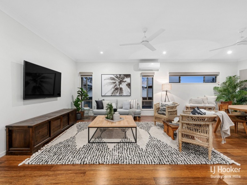 16 Canopus Street, Coorparoo QLD 4151