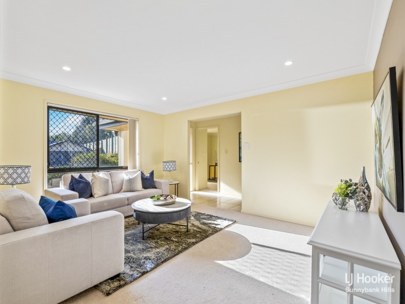 17 Hastings Close, Calamvale QLD 4116