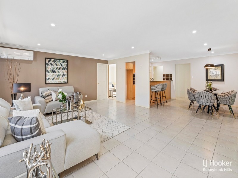 17 Hastings Close, Calamvale QLD 4116