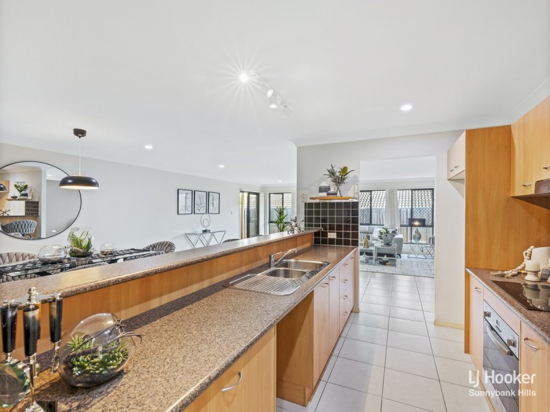 17 Hastings Close, Calamvale QLD 4116