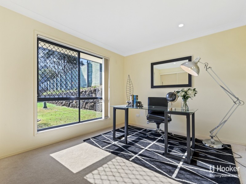 17 Hastings Close, Calamvale QLD 4116