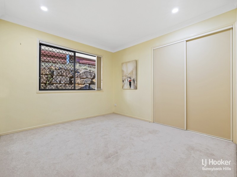 17 Hastings Close, Calamvale QLD 4116