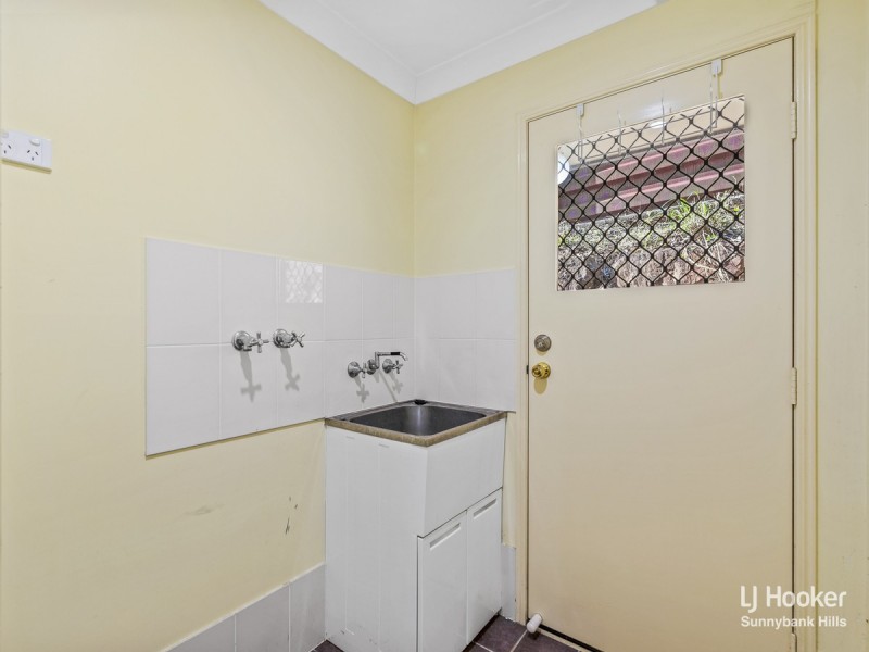 17 Hastings Close, Calamvale QLD 4116