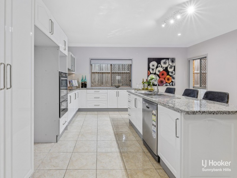 5 Harvey Place, Calamvale QLD 4116