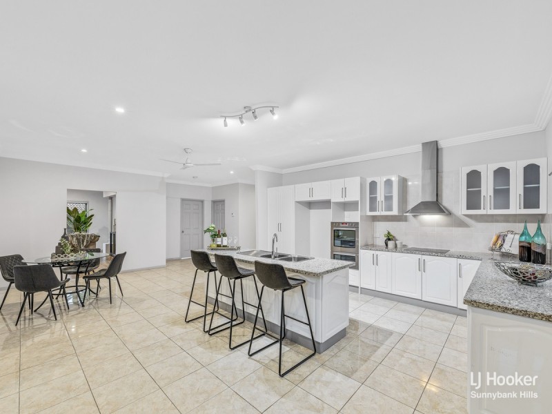 5 Harvey Place, Calamvale QLD 4116