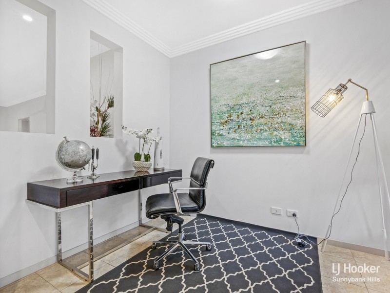 5 Harvey Place, Calamvale QLD 4116