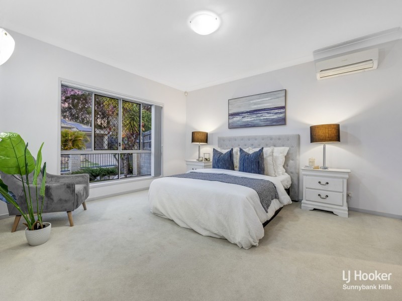 5 Harvey Place, Calamvale QLD 4116