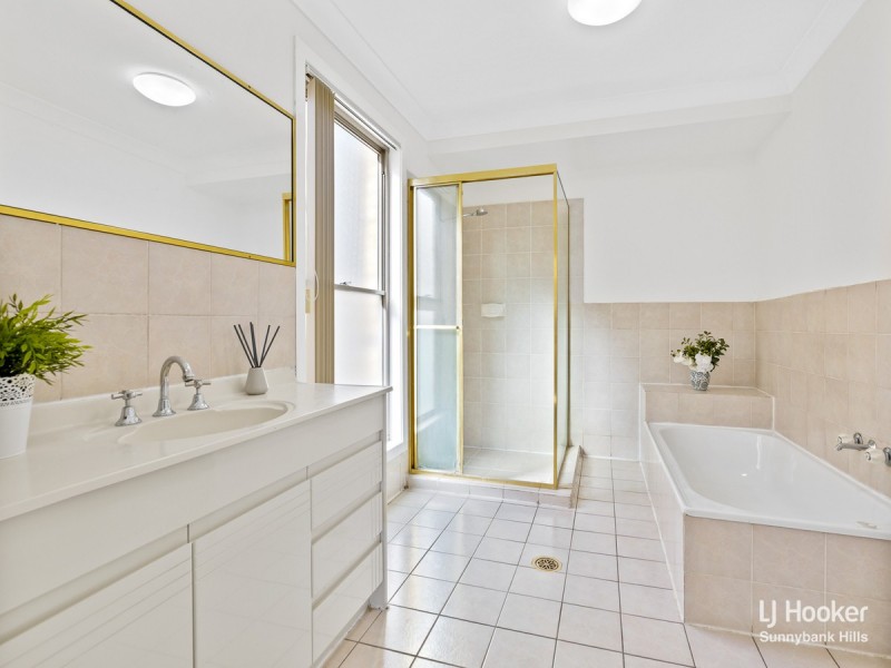 320 Gowan Road, Sunnybank Hills QLD 4109