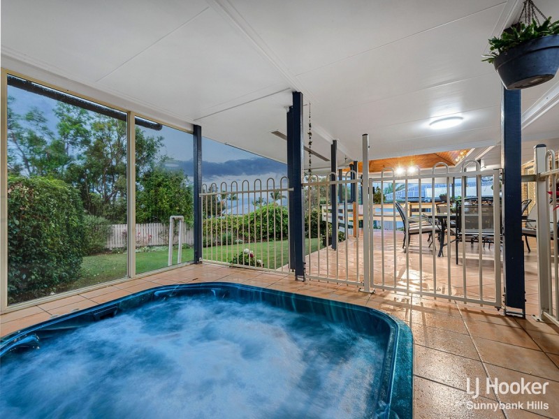 48 Greenwood Street, Wishart QLD 4122