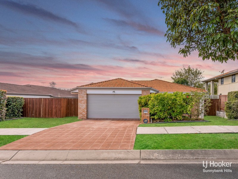 35 Mapelton Circuit, Parkinson QLD 4115