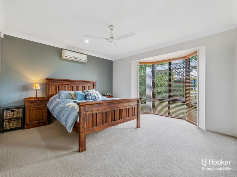 35 Mapelton Circuit, Parkinson QLD 4115