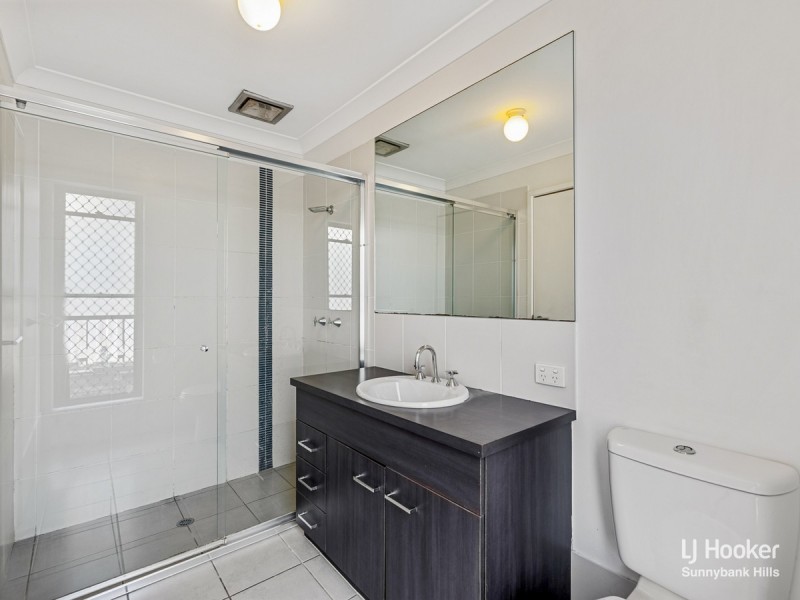 35 Mapelton Circuit, Parkinson QLD 4115