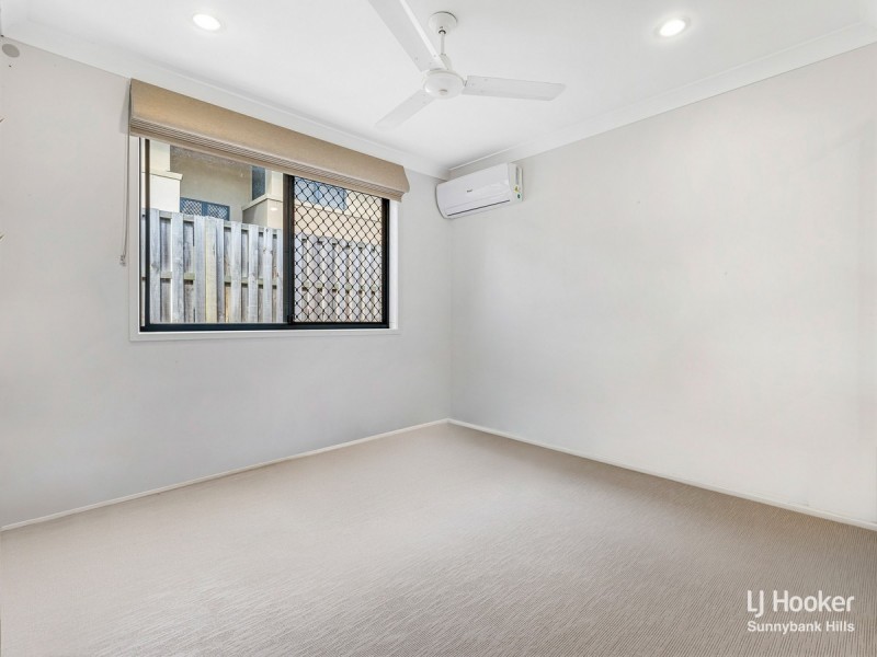 35 Mapelton Circuit, Parkinson QLD 4115