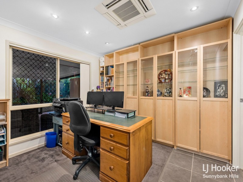 1 Meckiff Street, Upper Mount Gravatt QLD 4122