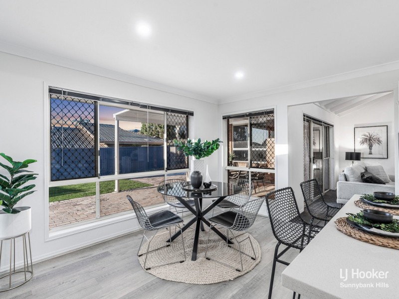 20 Hoover Court, Stretton QLD 4116