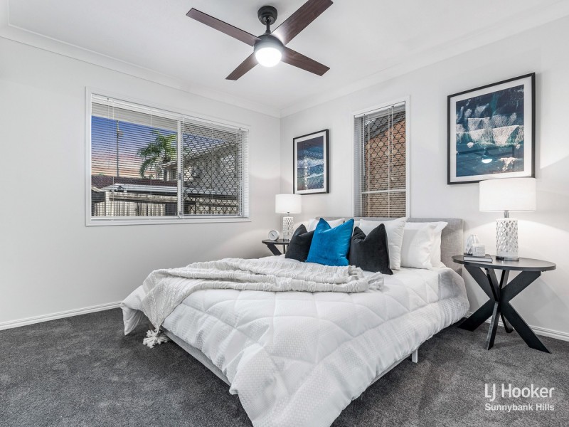 20 Hoover Court, Stretton QLD 4116