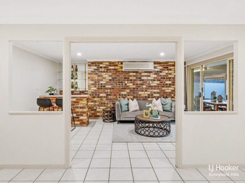 5 Eldena Place, Parkinson QLD 4115