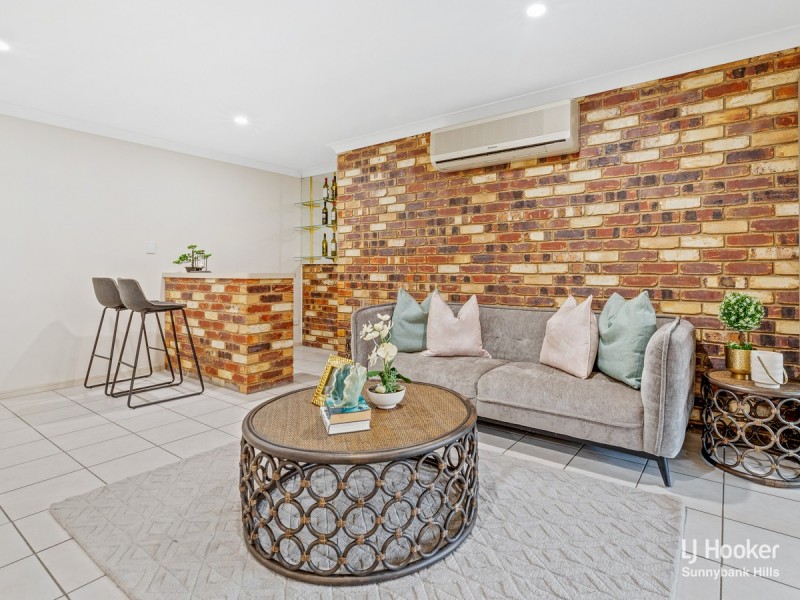 5 Eldena Place, Parkinson QLD 4115