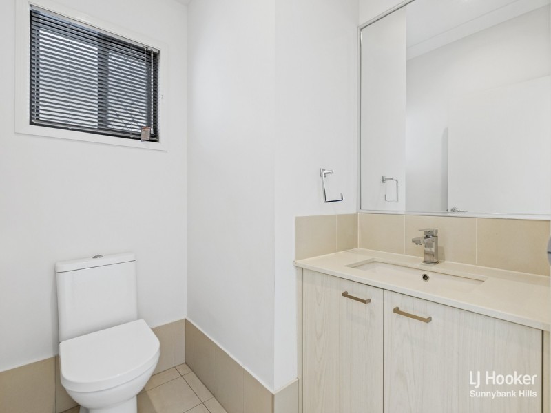 16 Diligent Place, Runcorn QLD 4113