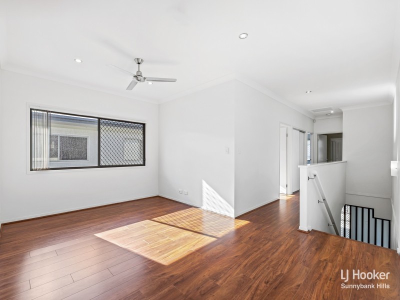 16 Diligent Place, Runcorn QLD 4113