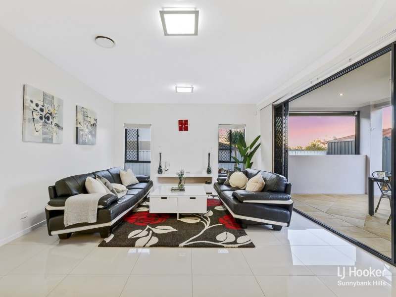 3 Bowers Street, Eight Mile Plains QLD 4113