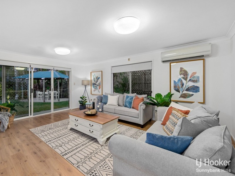 8 Gilgo Street, Wishart QLD 4122