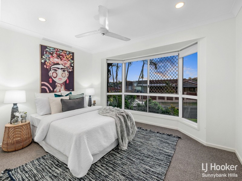 8 Gilgo Street, Wishart QLD 4122