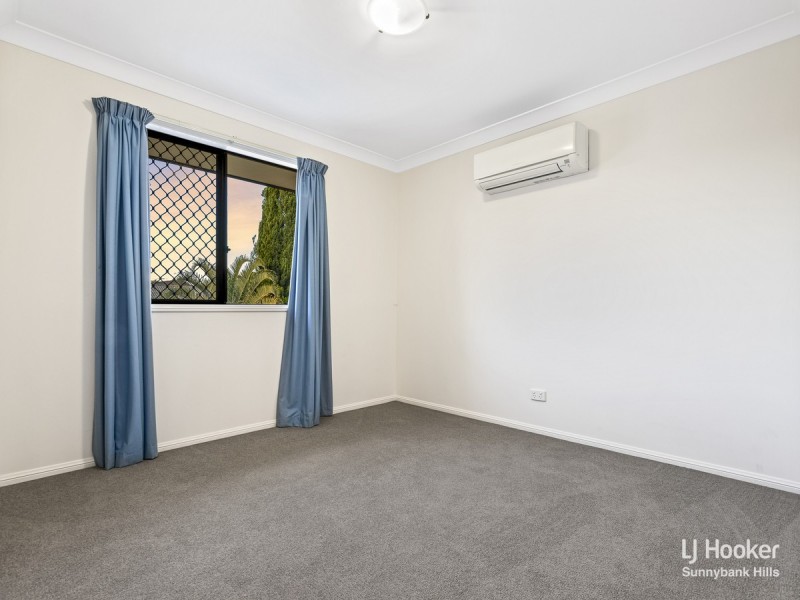 94 Daintree Drive, Parkinson QLD 4115