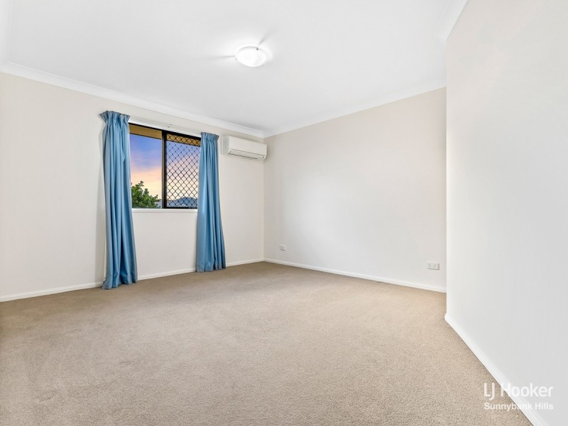 94 Daintree Drive, Parkinson QLD 4115