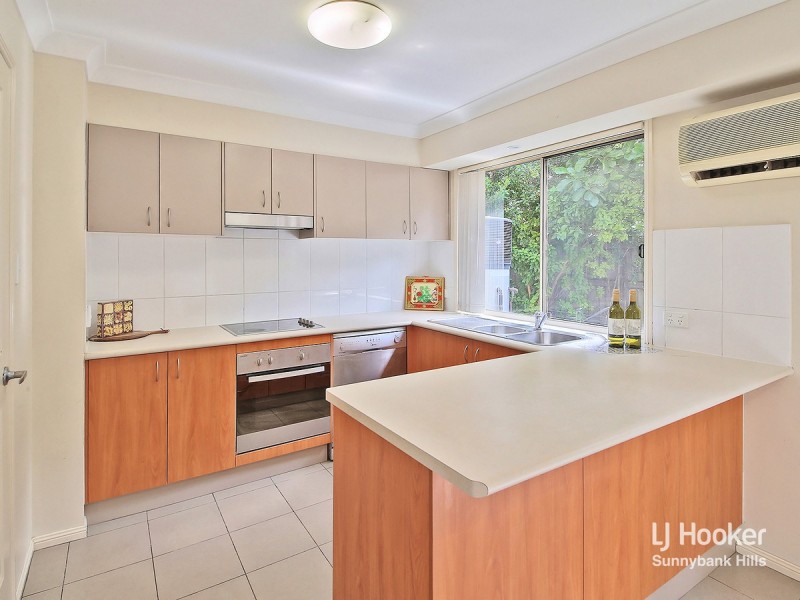 30/18 Mornington Court, Calamvale QLD 4116