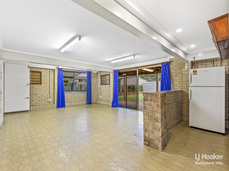 30 Dennistoun Street, Sunnybank Hills QLD 4109