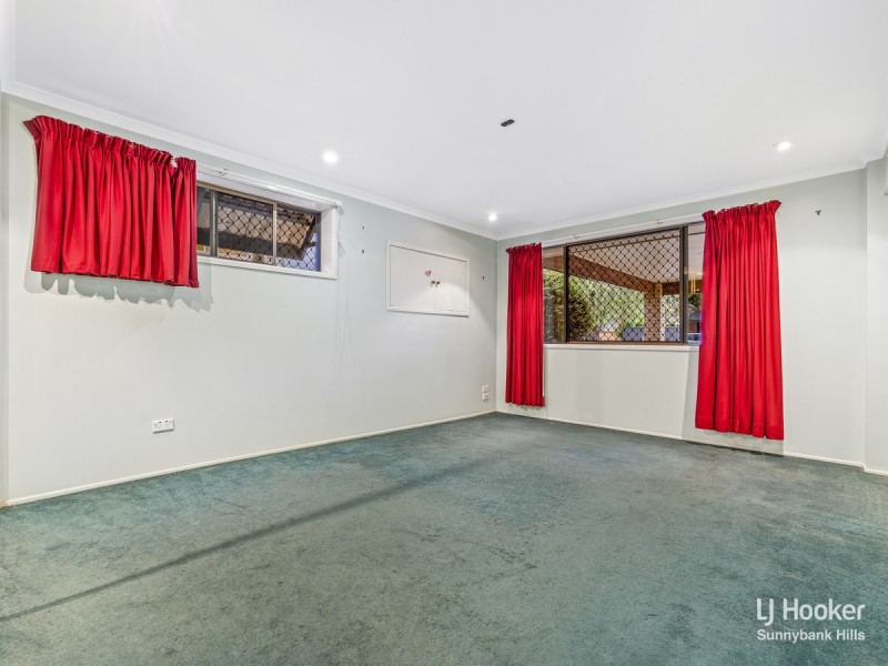 30 Dennistoun Street, Sunnybank Hills QLD 4109
