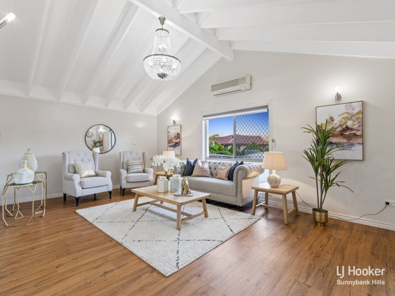 111 Penson Street, Stretton QLD 4116